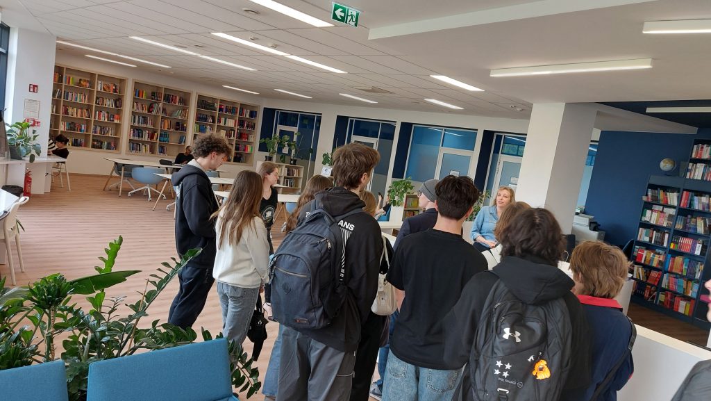 kampus aeh SLO 23 liceum Pruszków 7