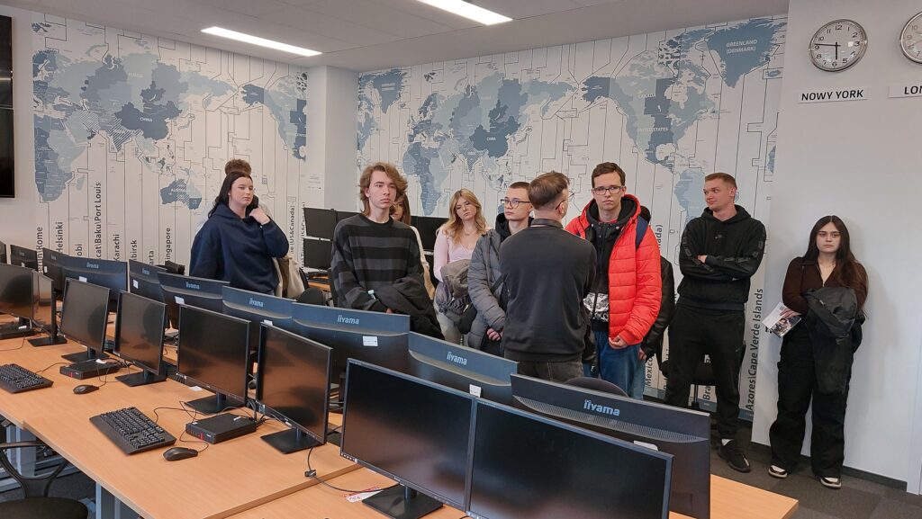 Vizja dzień otwarty SLO 23 liceum Pruszków 12